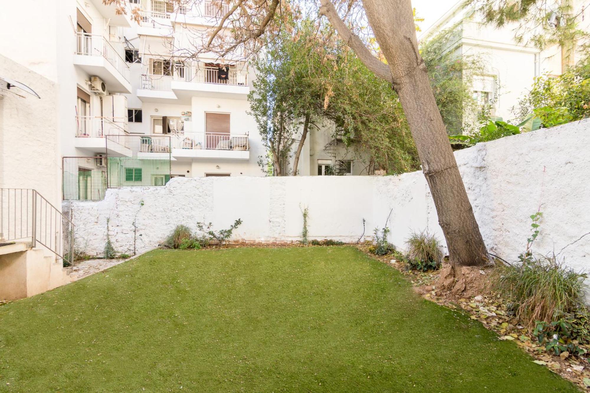 Апартаменты Great House W/ Private Parking Афины Экстерьер фото