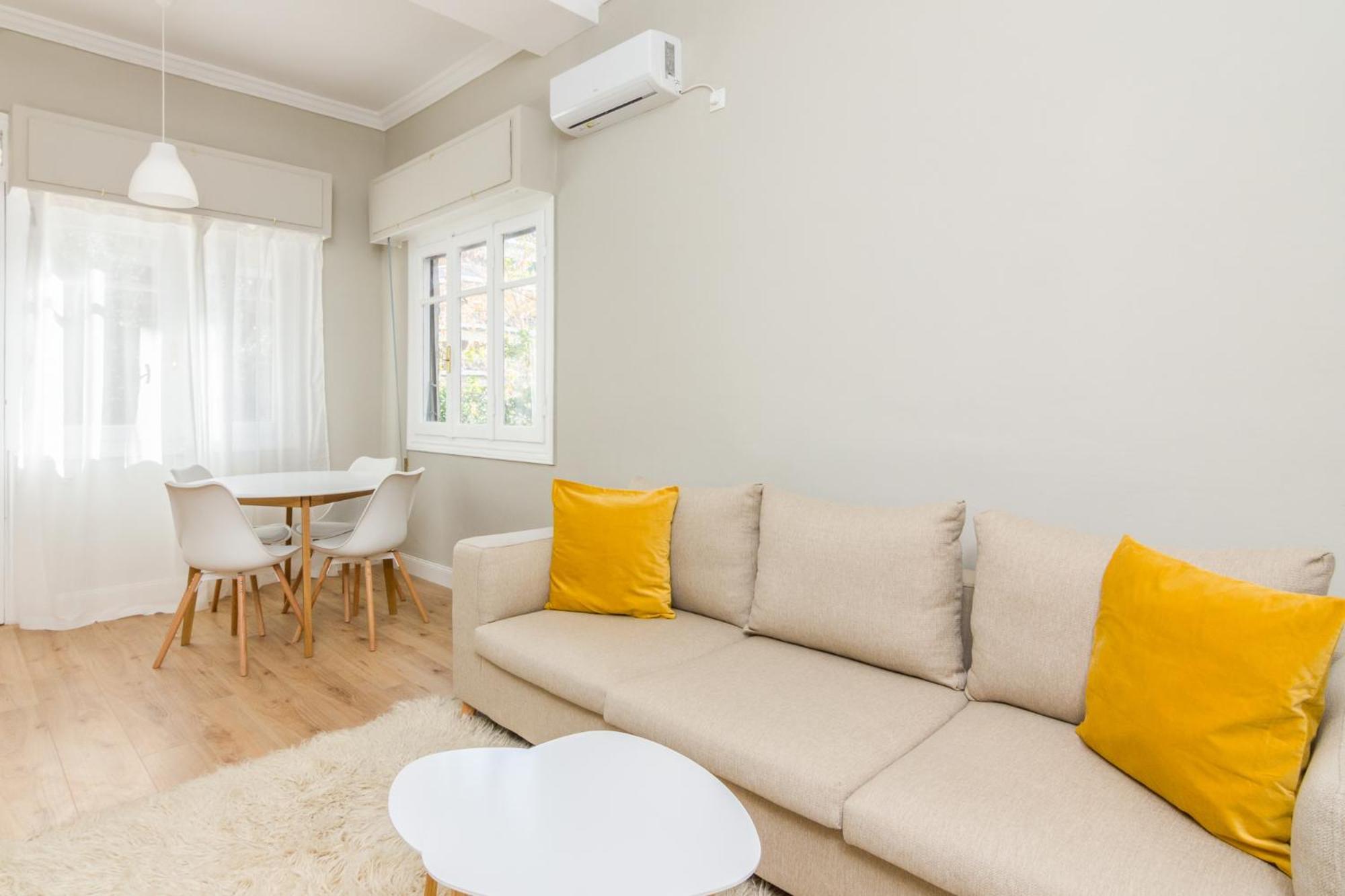 Апартаменты Great House W/ Private Parking Афины Экстерьер фото